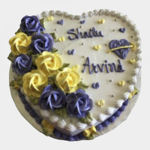 eggless-heartshape-vanilla-cake